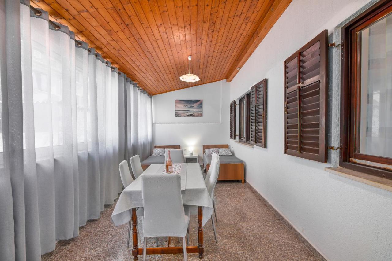 Apartment Palma Pula Exterior foto